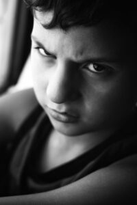 イライラを解消するために精神科ではどんな治療を受けられる？