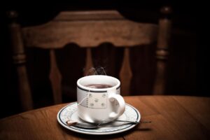 紅茶を飲んでイライラを解消する方法は？